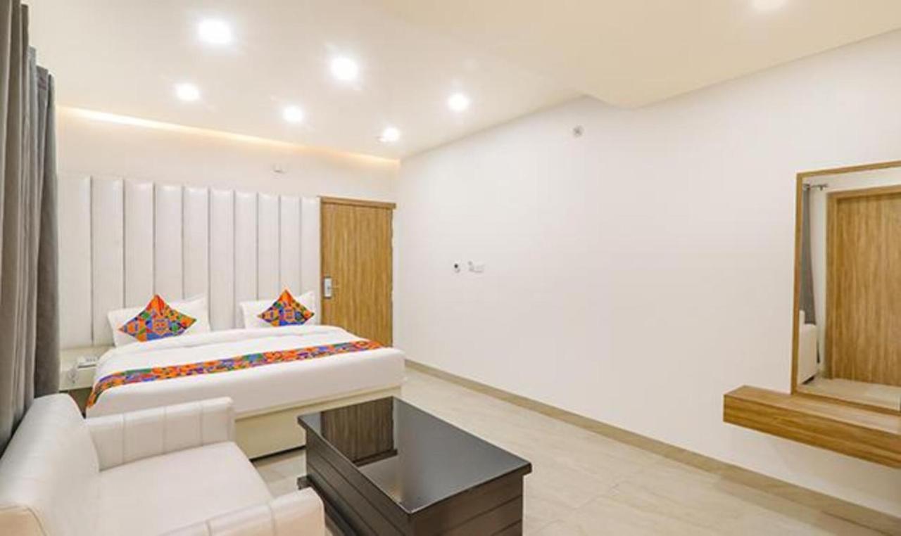 Fabhotel Ruklo Patna  Extérieur photo